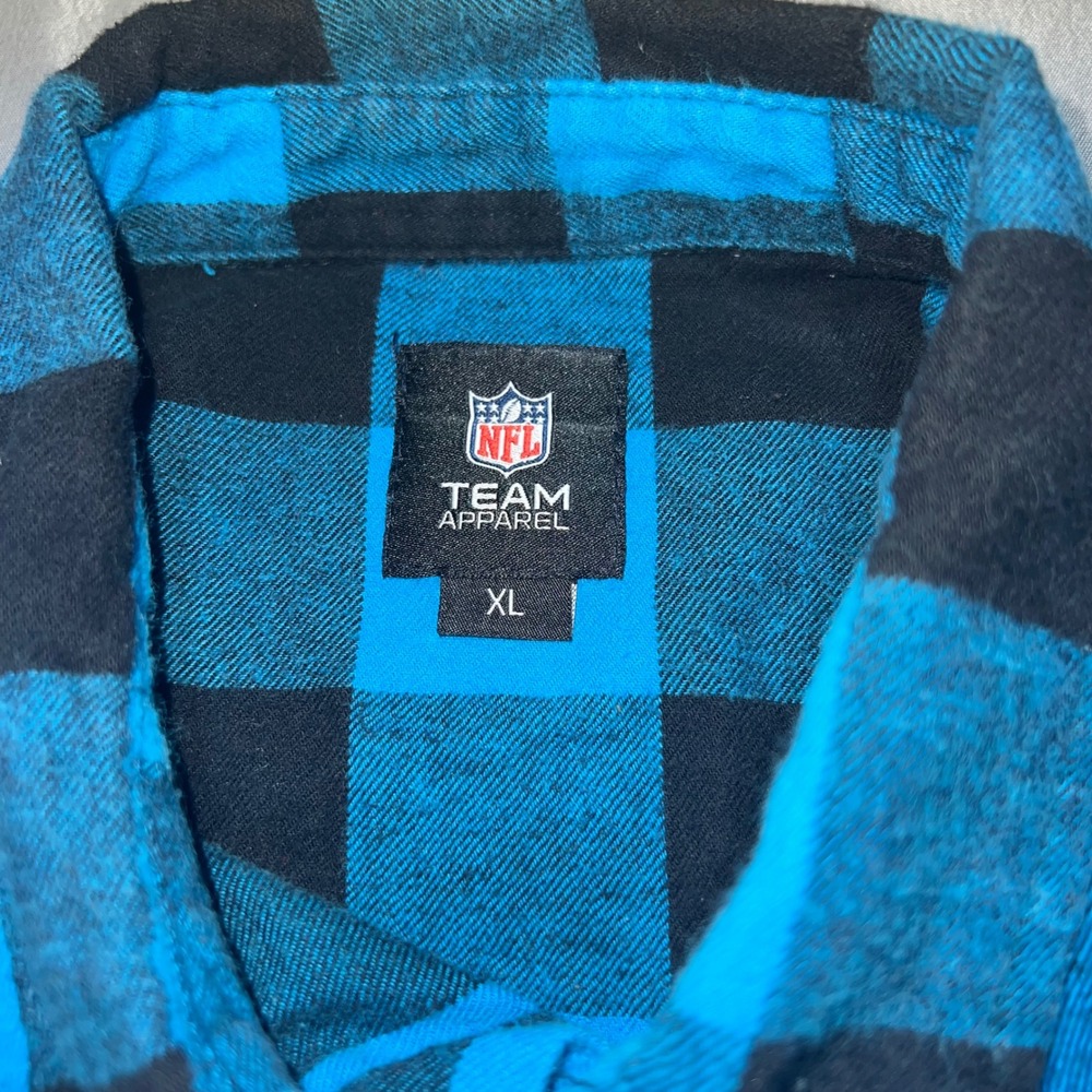 NFL Team Apparel Mens XL Carolina Panthers Plaid Flannel Button Up Shirt Cotton - Picture 3 of 10